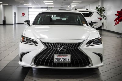 2025 Lexus ES 300h