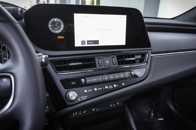 2025 Lexus ES 300h