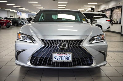 2025 Lexus ES 300h