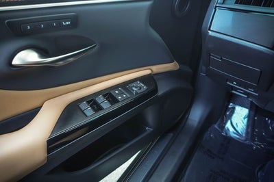 2023 Lexus ES 300h
