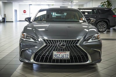 2023 Lexus ES 300h