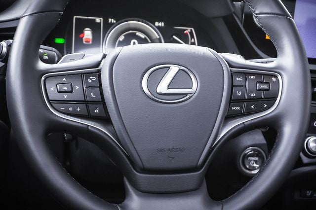 2025 Lexus ES 300h