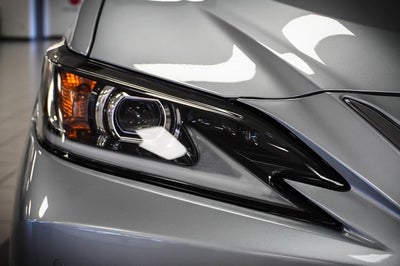 2025 Lexus ES 300h