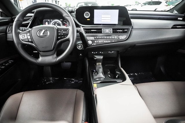 2025 Lexus ES 300h
