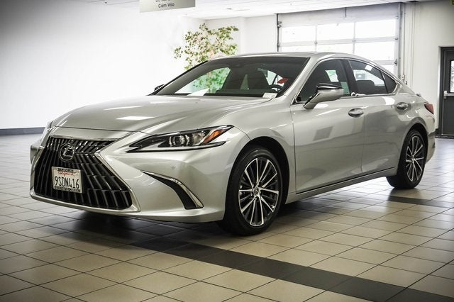 2025 Lexus ES 300h