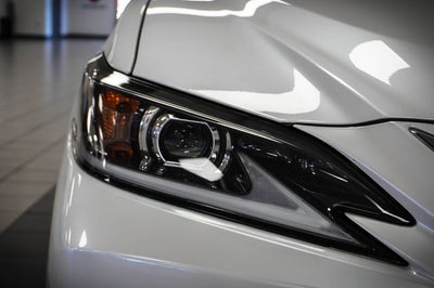 2025 Lexus ES 300h