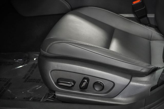2025 Lexus ES 300h