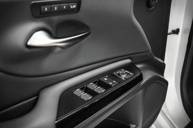 2025 Lexus ES 300h