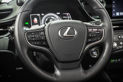 2025 Lexus ES 300h