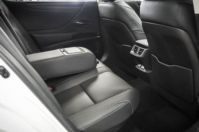 2025 Lexus ES 300h