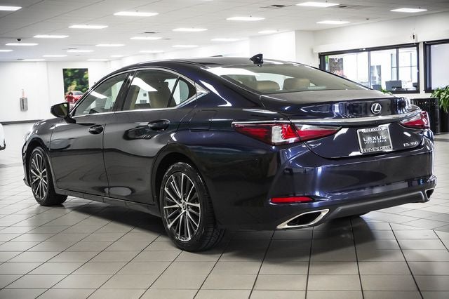 2022 Lexus ES 350