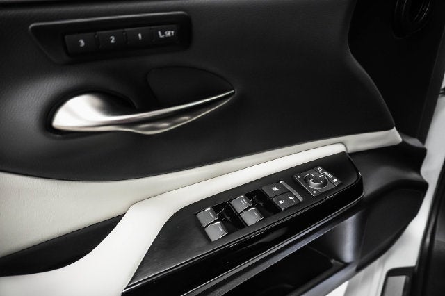 2025 Lexus ES 350