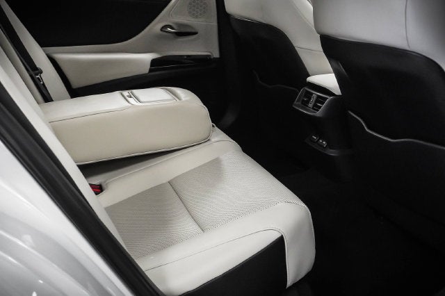 2025 Lexus ES 350