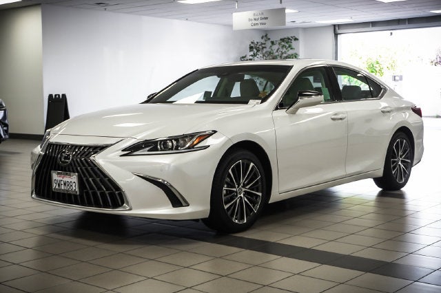 2025 Lexus ES 350