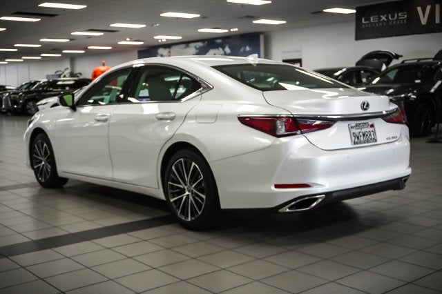 2025 Lexus ES 350