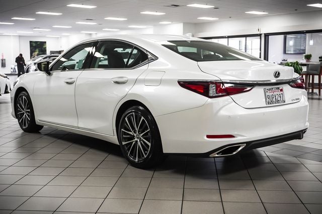 2025 Lexus ES 350