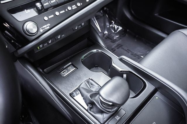 2025 Lexus ES 350