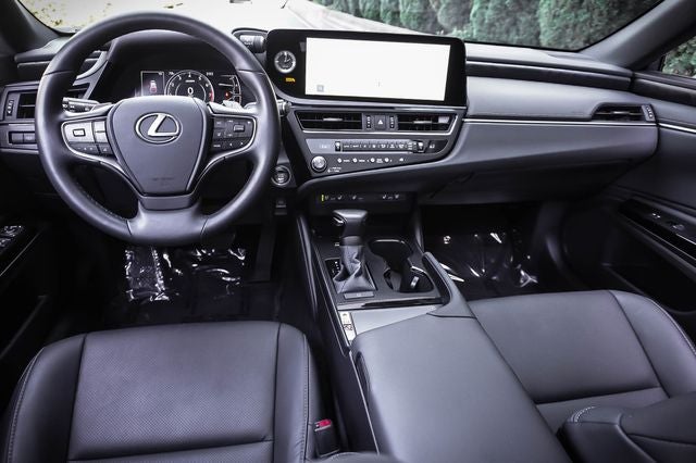 2025 Lexus ES 350