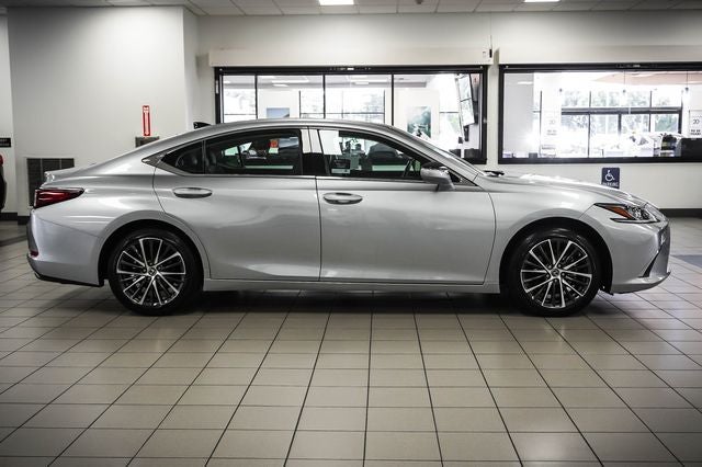 2025 Lexus ES 350