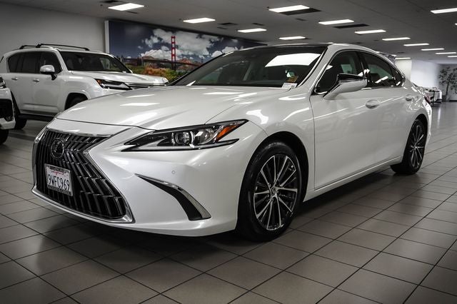 2025 Lexus ES 350