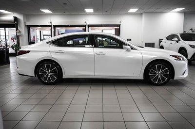 2025 Lexus ES 350