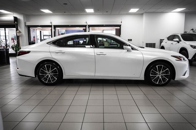 2025 Lexus ES 350
