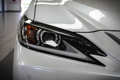 2025 Lexus ES 350