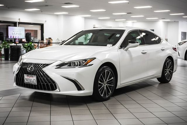 2025 Lexus ES 350