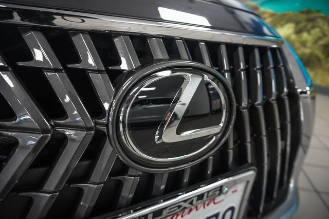 2025 Lexus ES 350