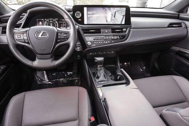 2025 Lexus ES 350