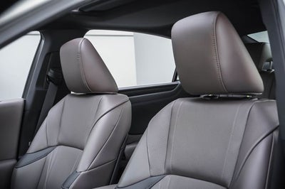 2025 Lexus ES 300h Luxury