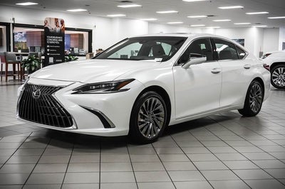 2025 Lexus ES 300h Luxury