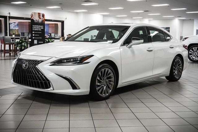 2025 Lexus ES 300h Luxury