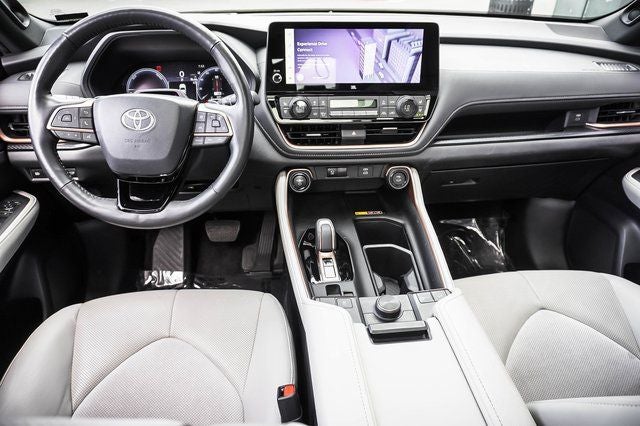 2024 Toyota Grand Highlander Hybrid MAX Platinum