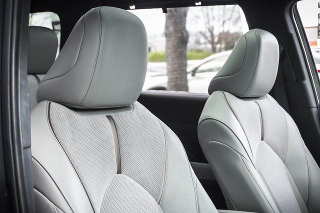 2024 Toyota Grand Highlander Hybrid MAX Platinum