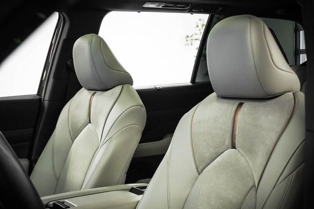 2024 Toyota Grand Highlander Hybrid MAX Platinum