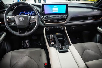 2024 Toyota Grand Highlander Hybrid MAX Platinum