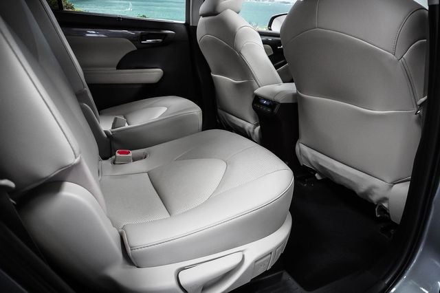 2022 Toyota Highlander Limited