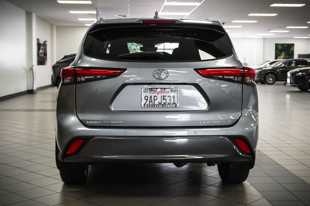 2022 Toyota Highlander Limited