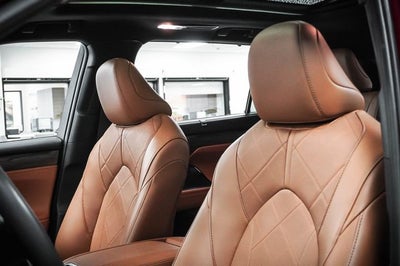 2024 Toyota Highlander Hybrid Platinum