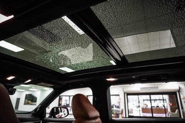 2024 Toyota Highlander Hybrid Platinum