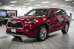2024 Toyota Highlander Hybrid Platinum