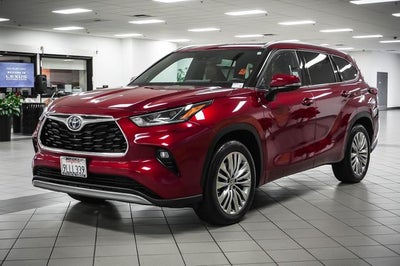 2024 Toyota Highlander Hybrid Platinum