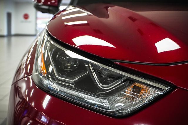 2024 Toyota Highlander Hybrid Platinum