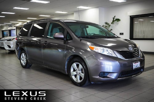 2014 Toyota Sienna LE