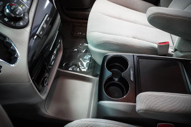 2014 Toyota Sienna LE