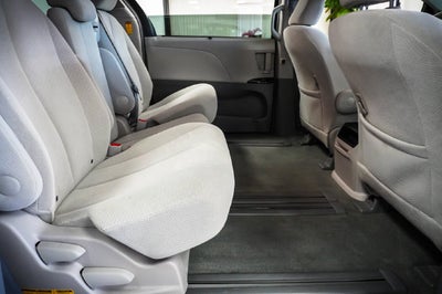 2014 Toyota Sienna LE