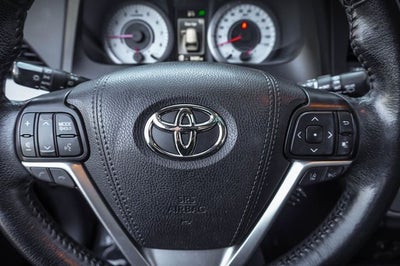 2020 Toyota Sienna SE Premium
