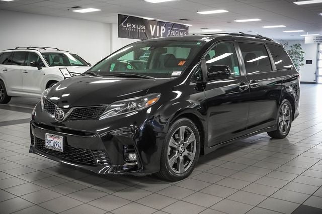 2020 Toyota Sienna SE Premium