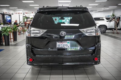 2020 Toyota Sienna SE Premium
